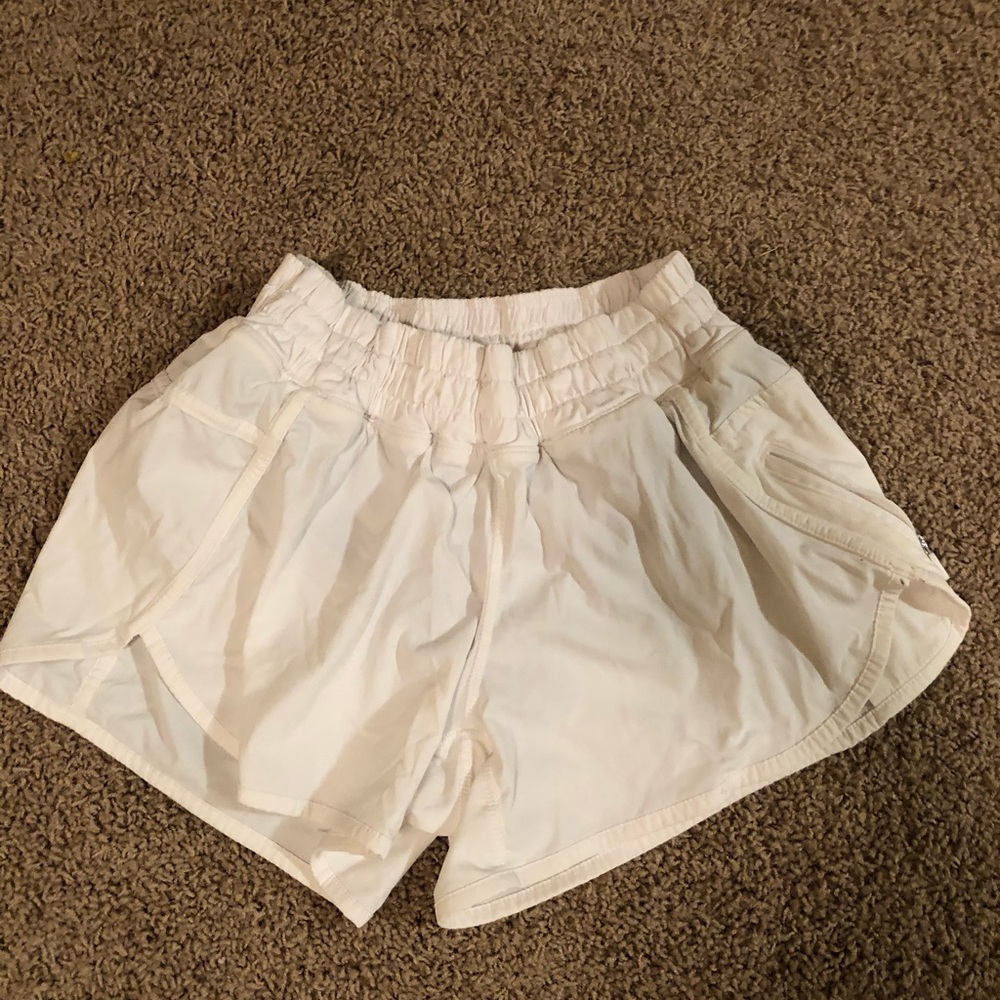 White lulu shorts